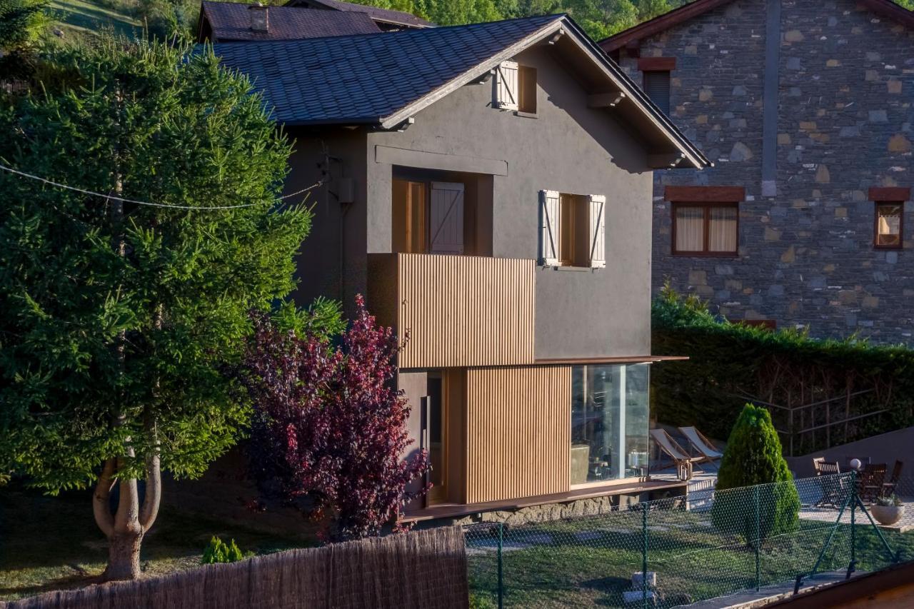 Fantastica Casa De Diseno En Alp Villa Bagian luar foto