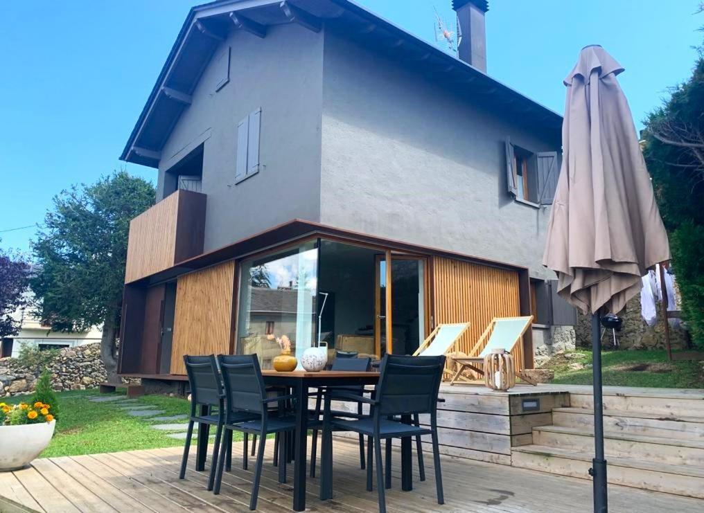 Fantastica Casa De Diseno En Alp Villa Bagian luar foto