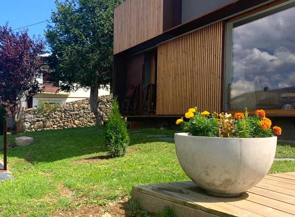 Fantastica Casa De Diseno En Alp Villa Bagian luar foto
